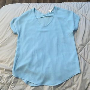 Cute XS blouse!
